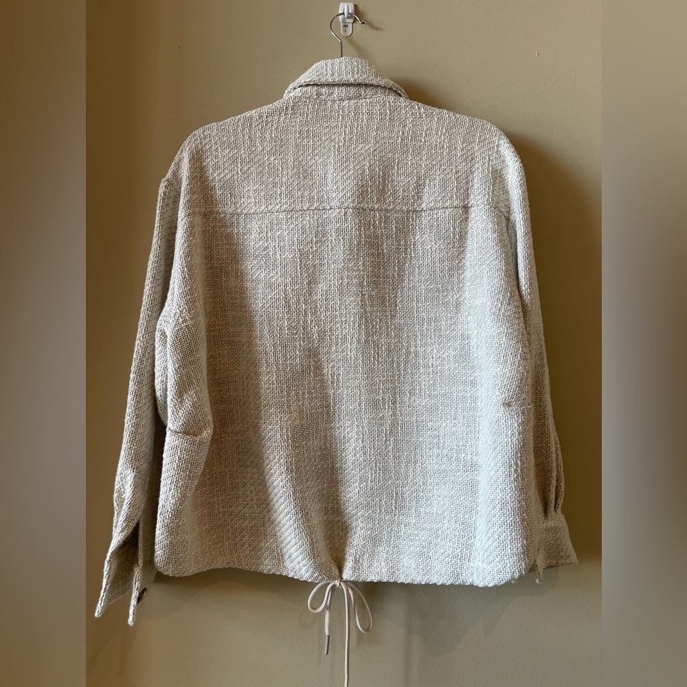 Jacket/Shacket: Gold Button, Collared, Textured/tweed - Picture 4 of 5